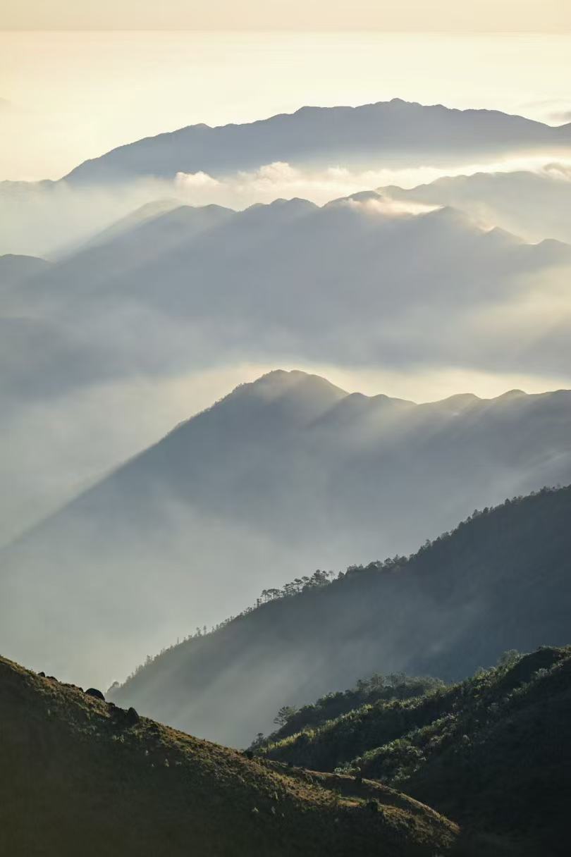 《云山绵绵》